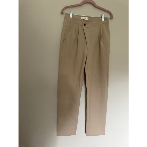 Women's Abercrombie & Fitch Beige Pants Size S - Picture 5 of 13